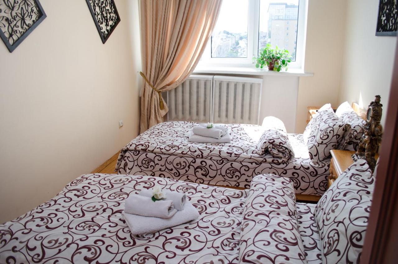 Babylon Apartments Ривне Екстериор снимка